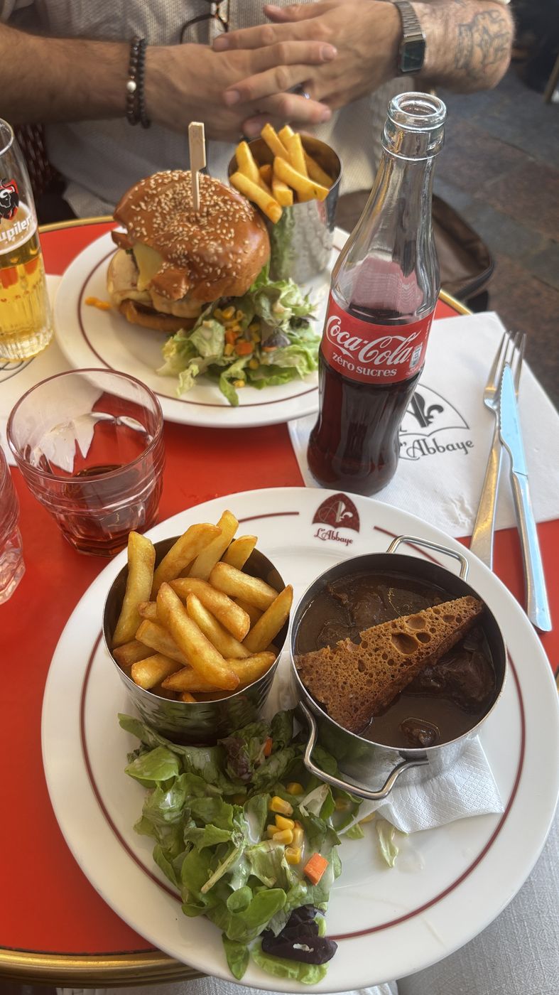 Flemish carbonnade with fries at L’Abbaye